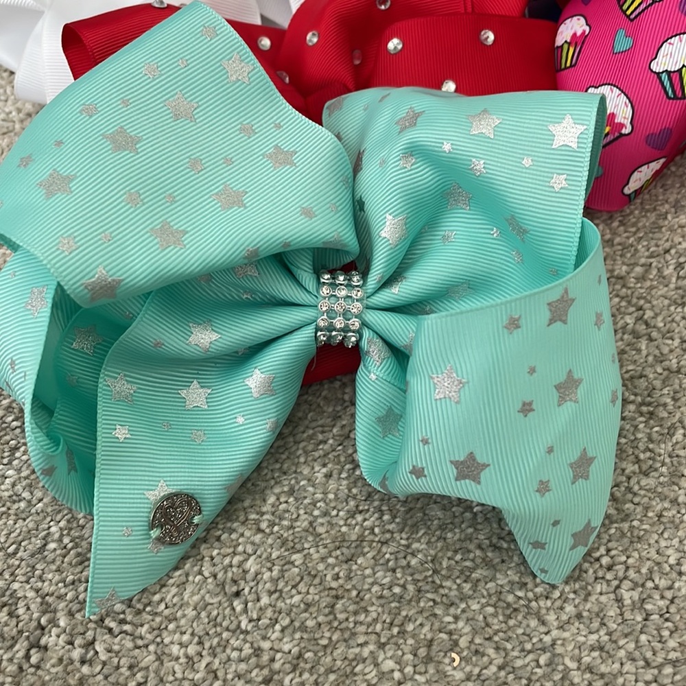 Jojo Siwa Large Bows (7) - Picture 2 of 9